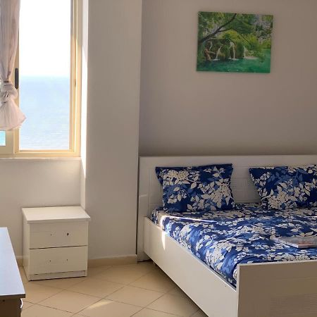 Apartament La Playa Durrës Esterno foto